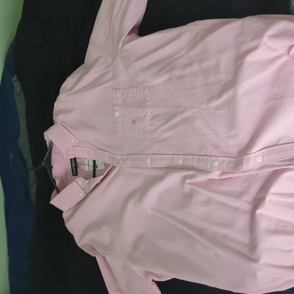 Brand new pink button up men's Express shirt